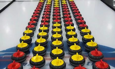 Curling stones collide in a perfect chain reaction