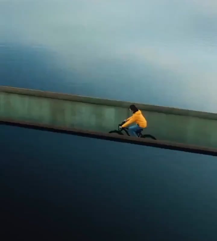 "Cycling through water" in Belgium