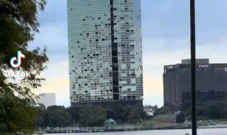 Damn 😮‍💨💥💥