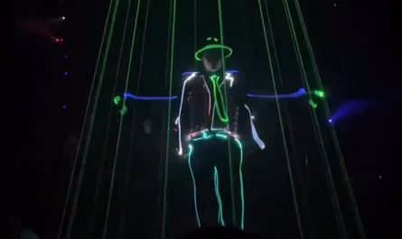 Did he just grab the light?