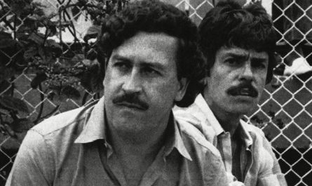 Drug lord Pablo Escobar spent $2,500 a month on rubber bands to hold all his cash