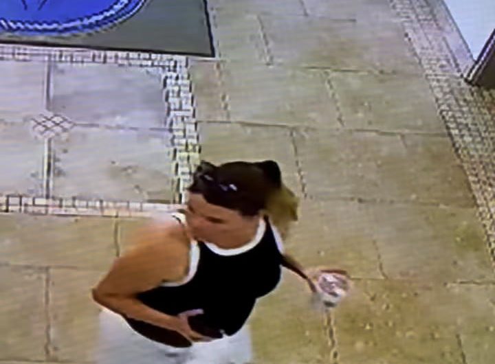 Ever wonder where your food went? Grubhub stealing it after they send the “ delivered “pic