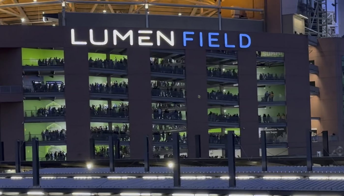 Fans leaving the Seahawks game can be mesmerizing