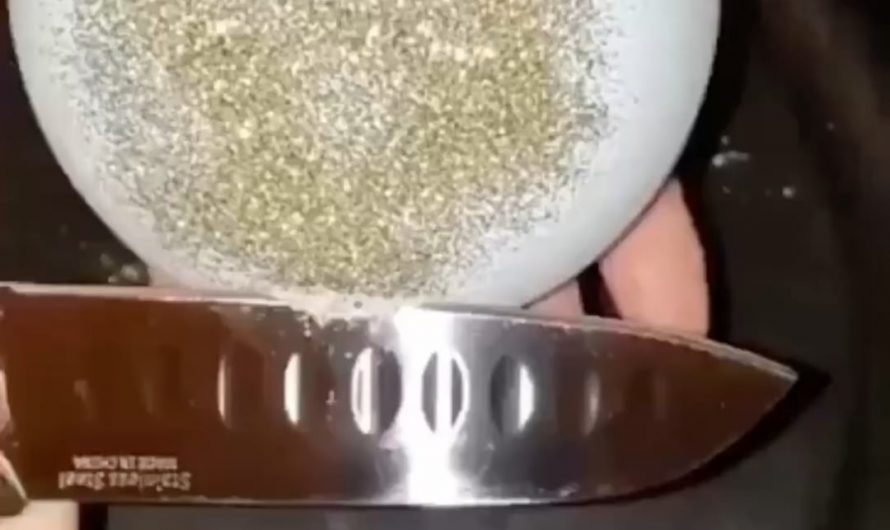 Floral foam or Glittery bath bomb not sure. But looks satisfying