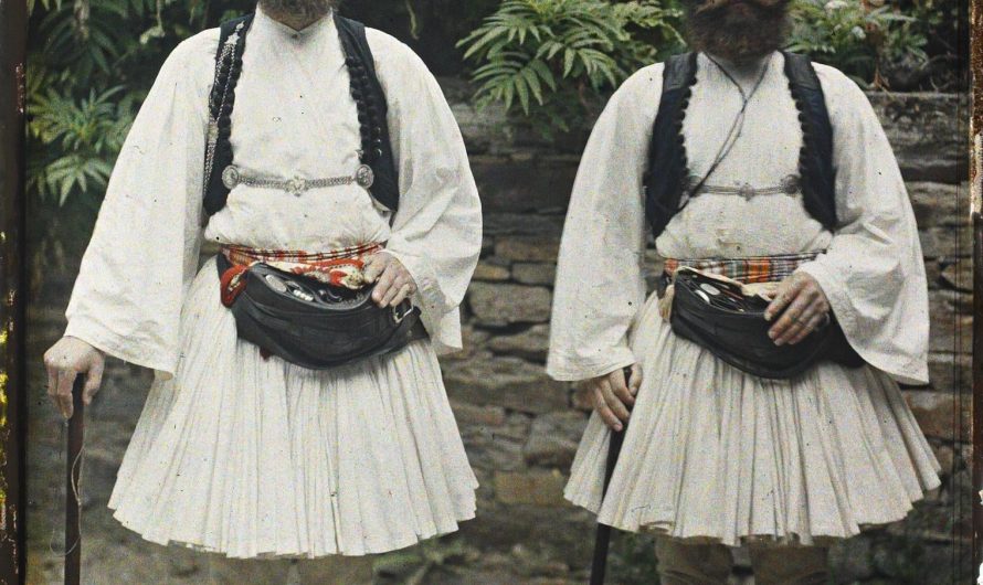 Greek gendarme (police) in their traditional uniforms, 21 of October 1913. Autochrome shot