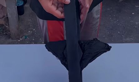 Guy greates a satisfying shawl pattern.