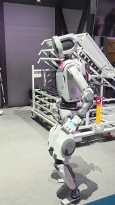 How Boston Dynamics' Atlas lies down