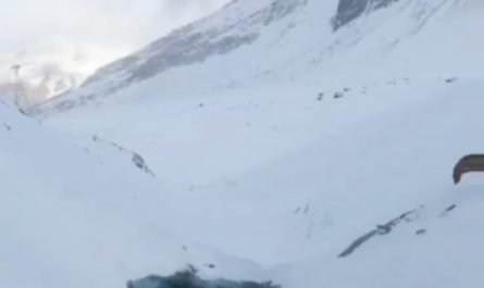 Ice tunnel snow boarding