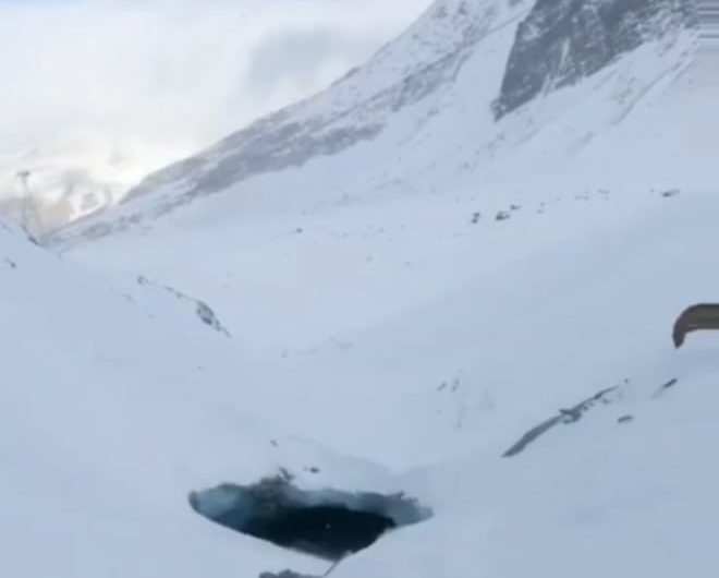 Ice tunnel snow boarding