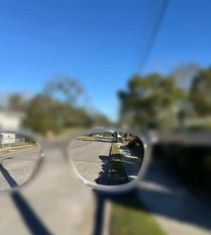 Is this how people who need glasses really see the world. A big blurred background?