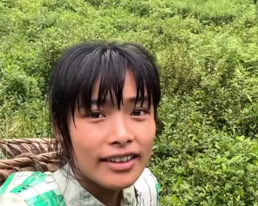 Just a Girl and her best friend 😍