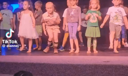 Kid is already a legend. 😂😂🕺🕺