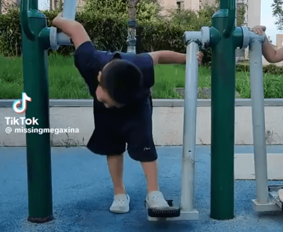 Little dude's ruling that thing