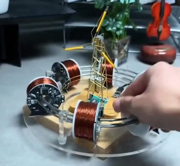 Magnetic motor powered by magnetic fields