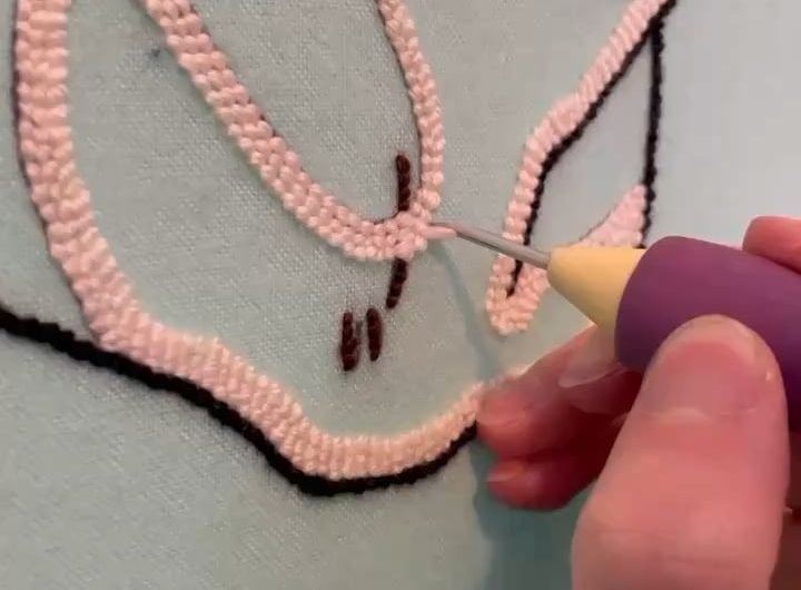 Making a punch needle antelope