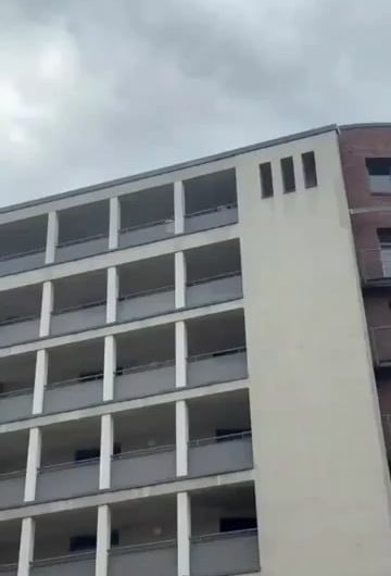 Man Parkours Down Eight Floors