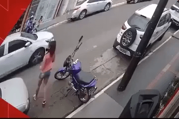 Man notices a kid running into the street and takes action