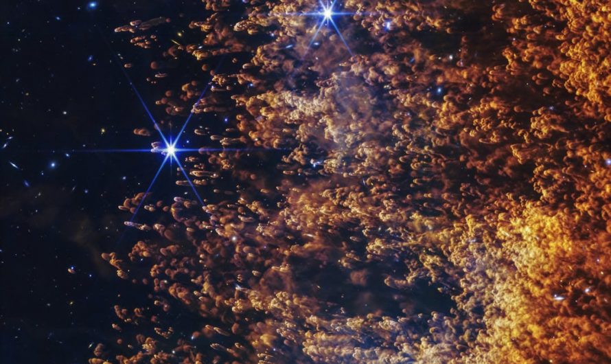 NASA just dropped a new image of the Helix Nebula