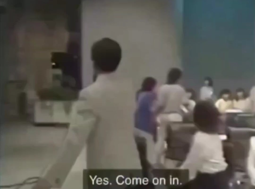 On June 30 1983, Korean broadcasting system launched a tv program aimed to reunite the Korean families following the Korean war.Originally planned with a duration of 95 minutes, it ran for a total of 453 hours.As a result, 53,000 people were featured on air, uniting 10,000 families over it's course.