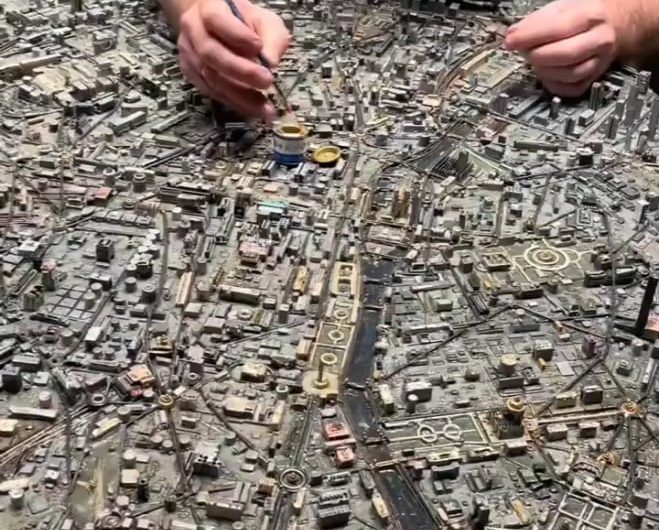 Paris recreated with computer components