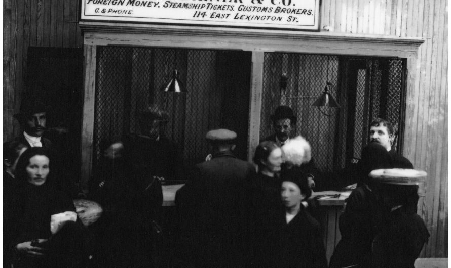 People changing their money at  Baltimore, Maryland, 14 of June 1904. Glass negative. With zoom you can see the rate of each currency.