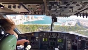 Pilots view onboard a firefighting "flying boat" when it scoops up water. 🔥 Wild.