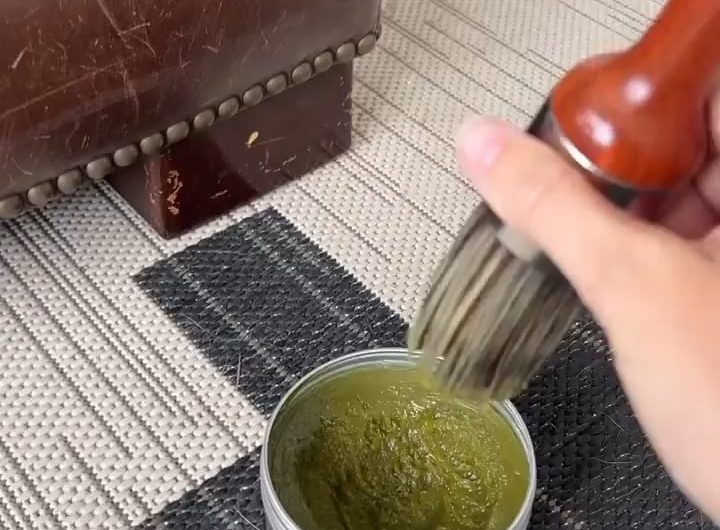 Refreshing a leather sofa