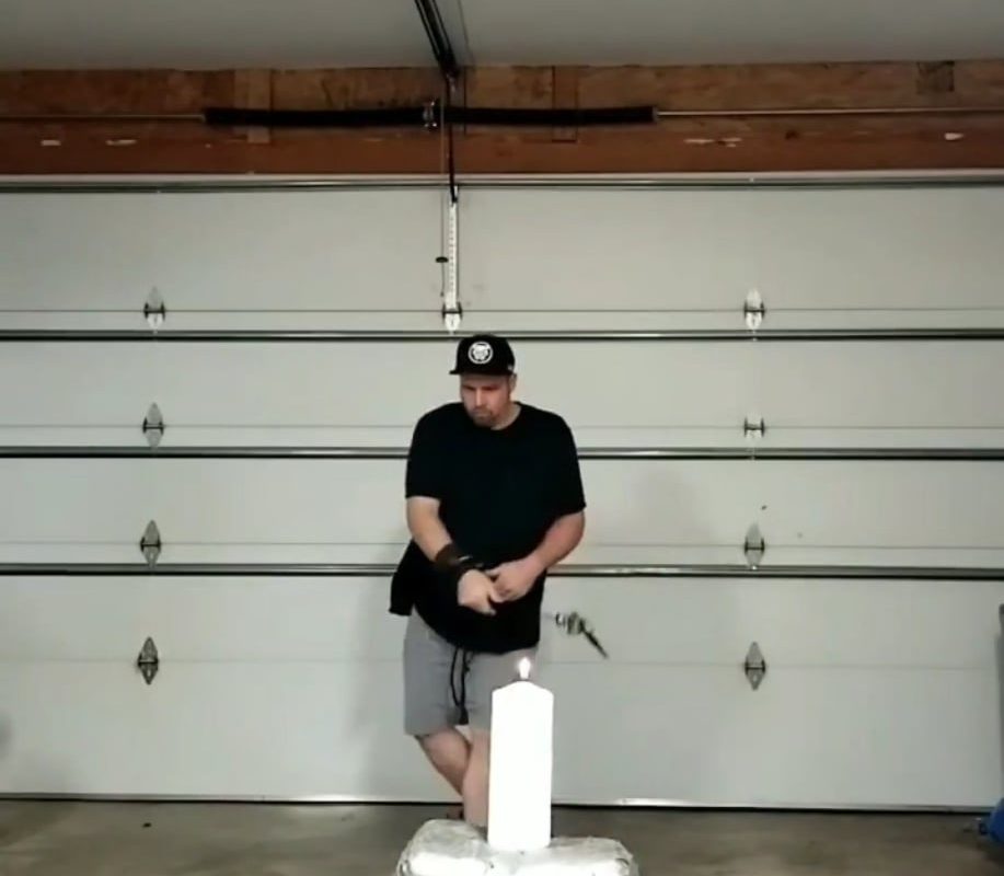 Retractable Rope Dart. 175 lb test steel cable. 6 ft of extention.