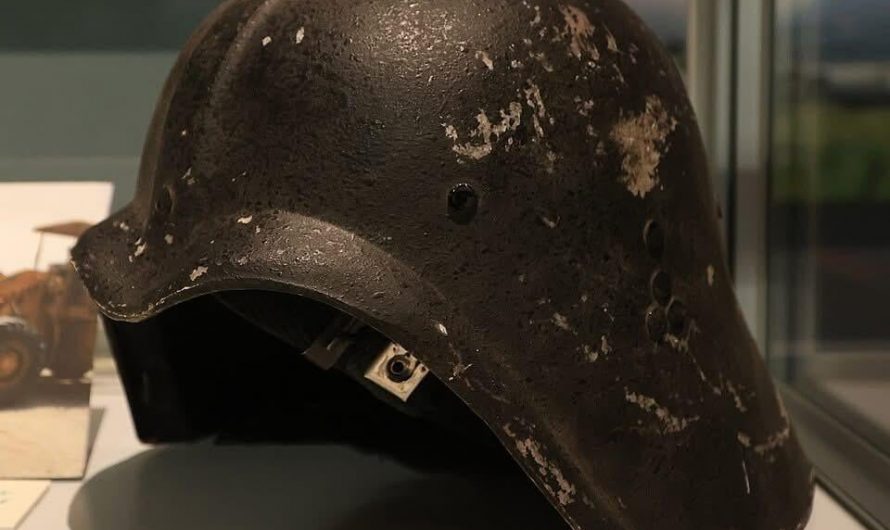 Saddam Hussein’s elite bodyguards wore helmets modeled after Darth Vader