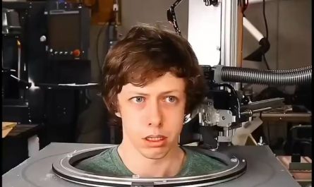 Shane Wighton, an engineer built a robotic barber that can cut his hair. The robot uses scissors to cut his hair, and it is programmed with “a variety of haircut styles”.