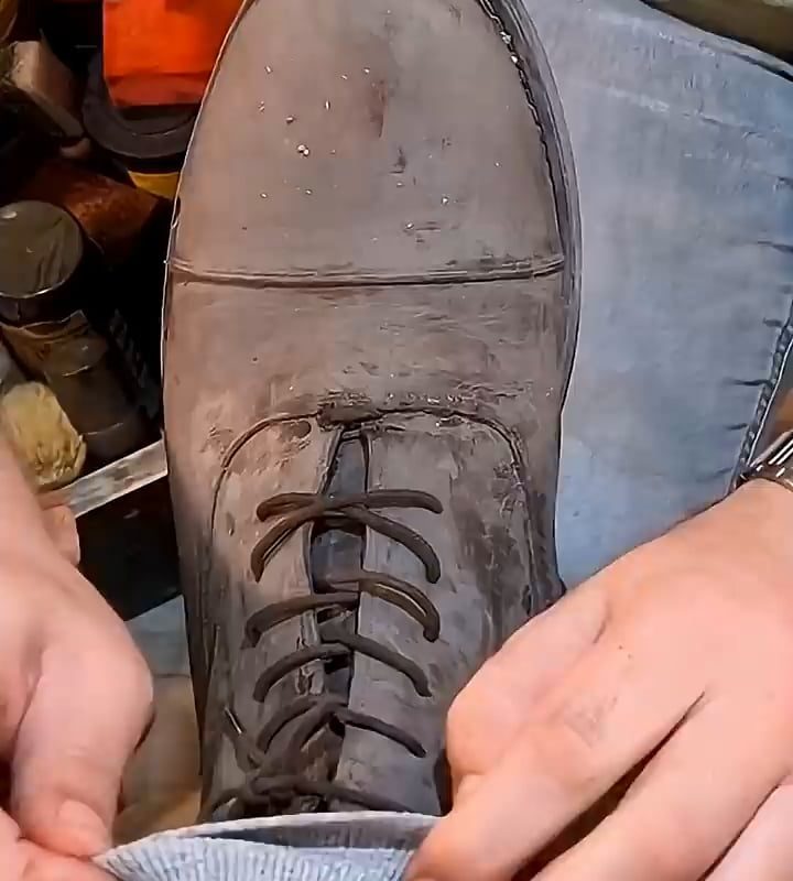 Shoe Shining ASMR