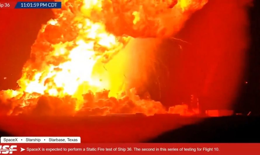 SpaceX Starship explodes moments before a scheduled test. 👀