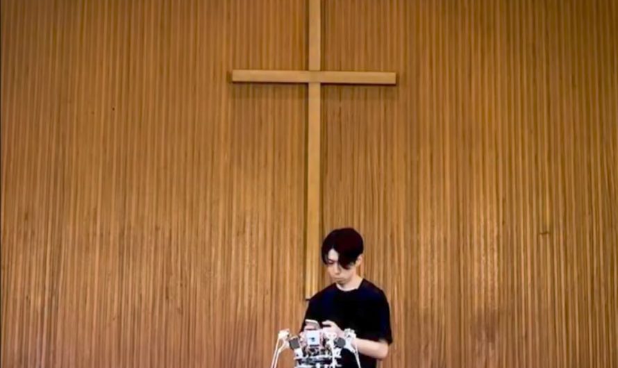 Spinning threads at high speed