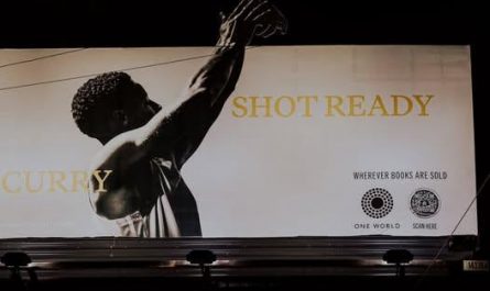 Steph Curry shooting the moon: An  billboard for the release of his book !