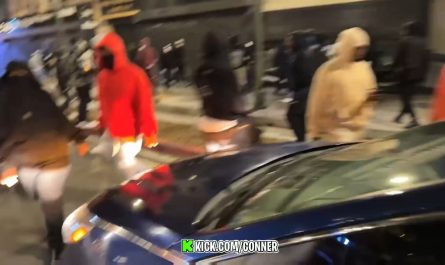 Streamer recording a jewelry store being looted last night in LA was jumped by the looters for filming 👀