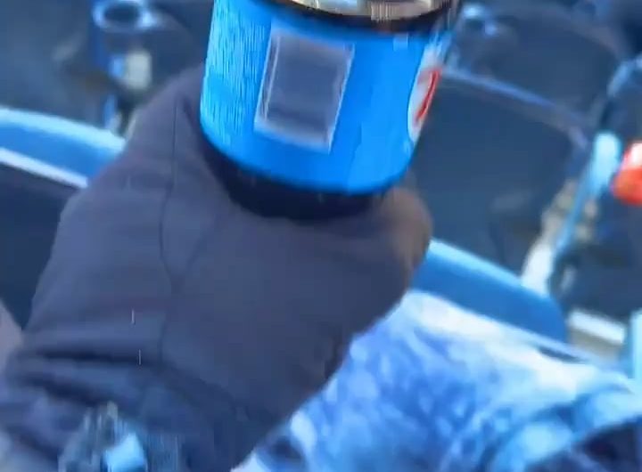 The Bears vs Browns game was so cold that this soda instantly froze after being opened