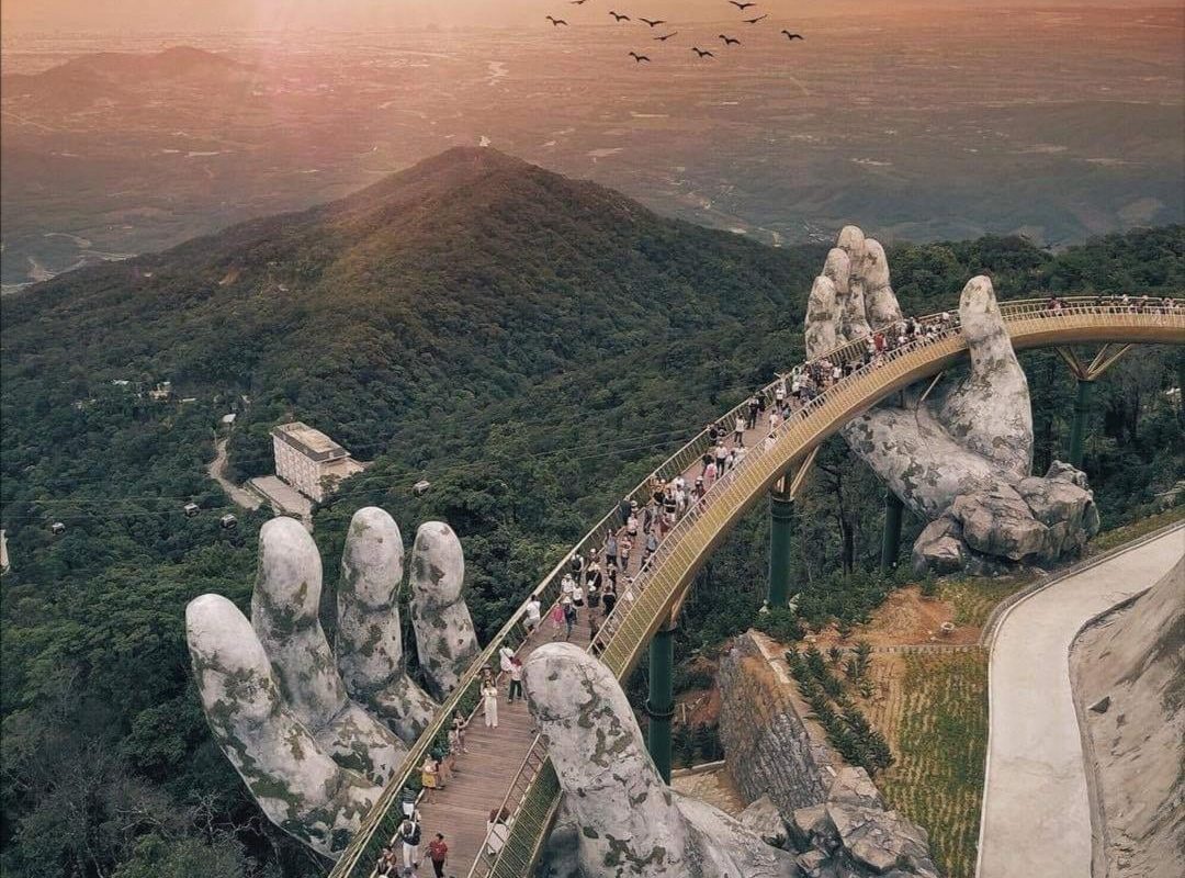 The iconic Golden Bridge (Cầu Vàng) in Vietnam's Bà Nà Hills