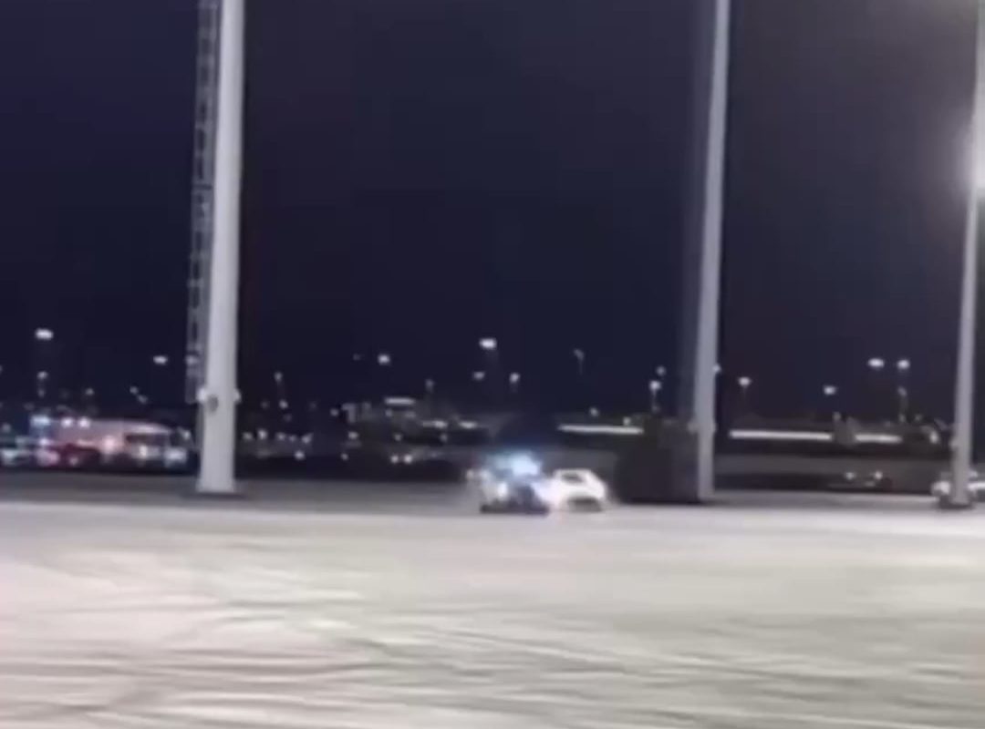 The police thought they were in Fast and Furious. 🚔