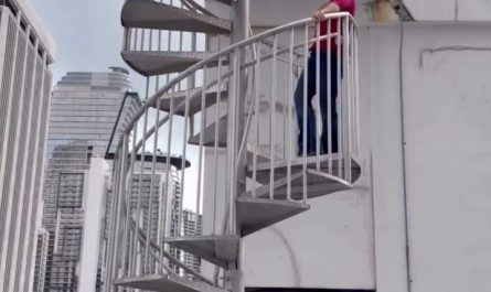 The way she gets down the spiral stairs