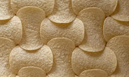 The way these Pringles have been laid out fills me with joy