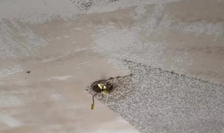 The way this popcorn ceiling coming off