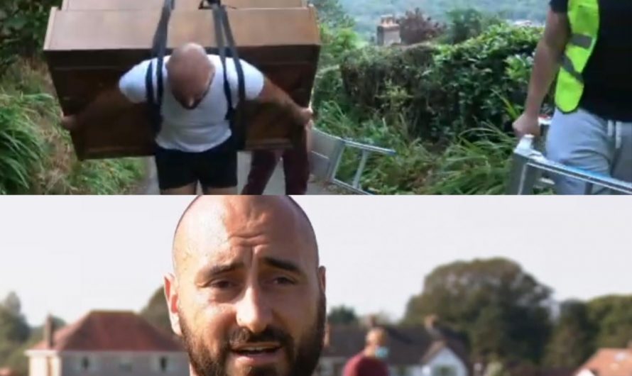 This guy delivered a piano to the top of a mountain