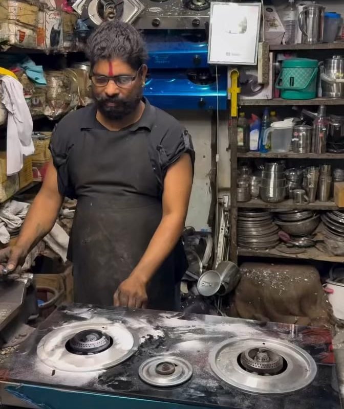 This guy fixes stuff in a second