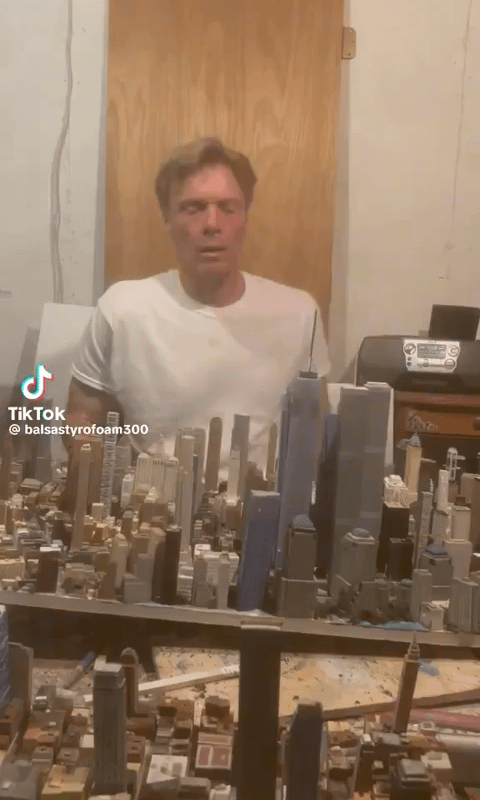 This guy spent 21 years building a model of NYC