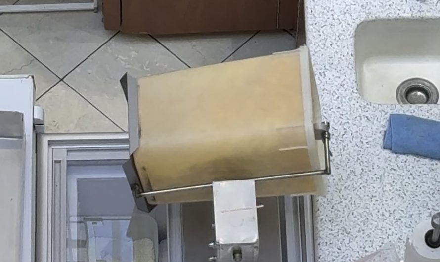 This popcorn coating device