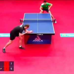 This table tennis match between professionals is amazing