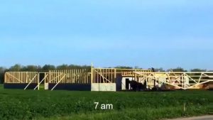 Time-lapse of an Amish Barn being built (1600 pictures taken in 10 hours)