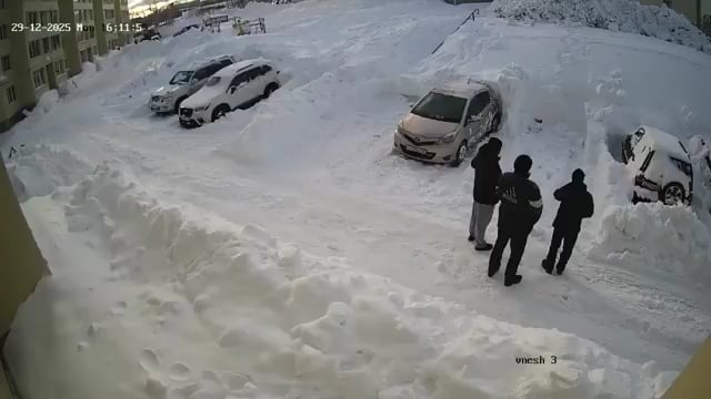 Time-lapse of the insane snow that fell in Kamchatka, Russia