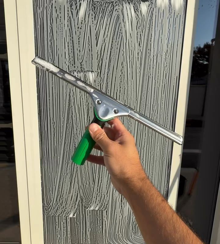 Window cleaning service
