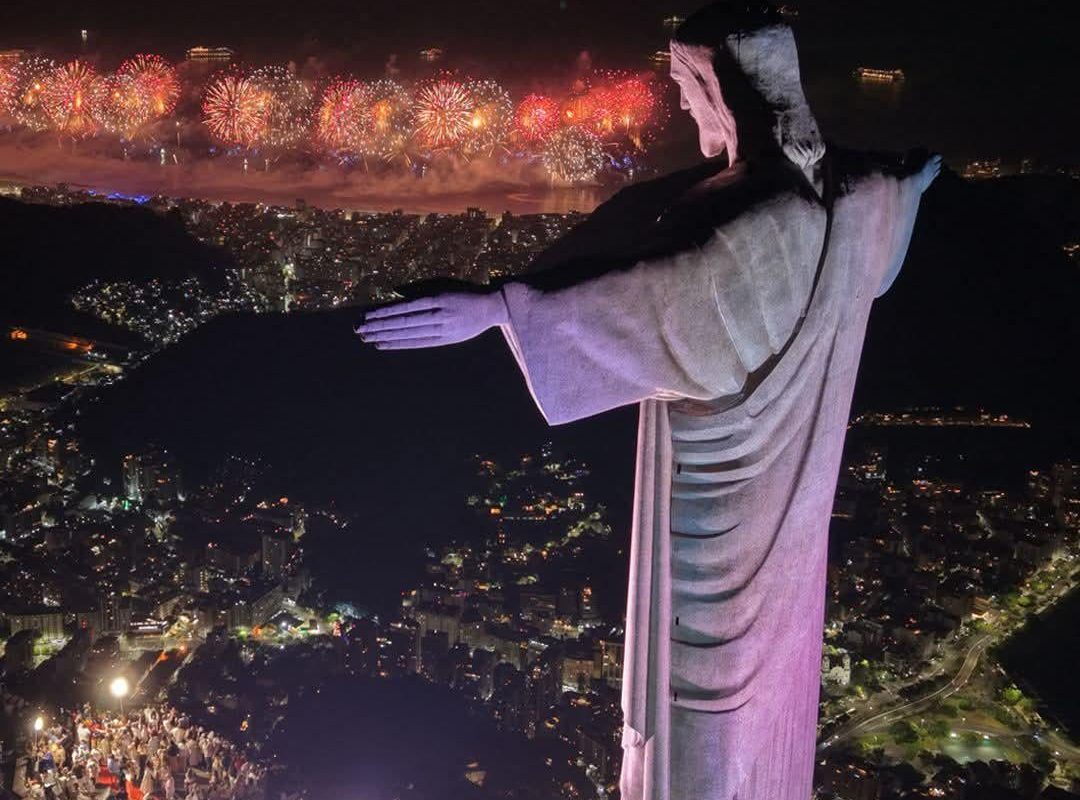 With the uncertainty around the economy and the world - one bizarre way to get 5.5% of annual returns. Source: Bloomberg